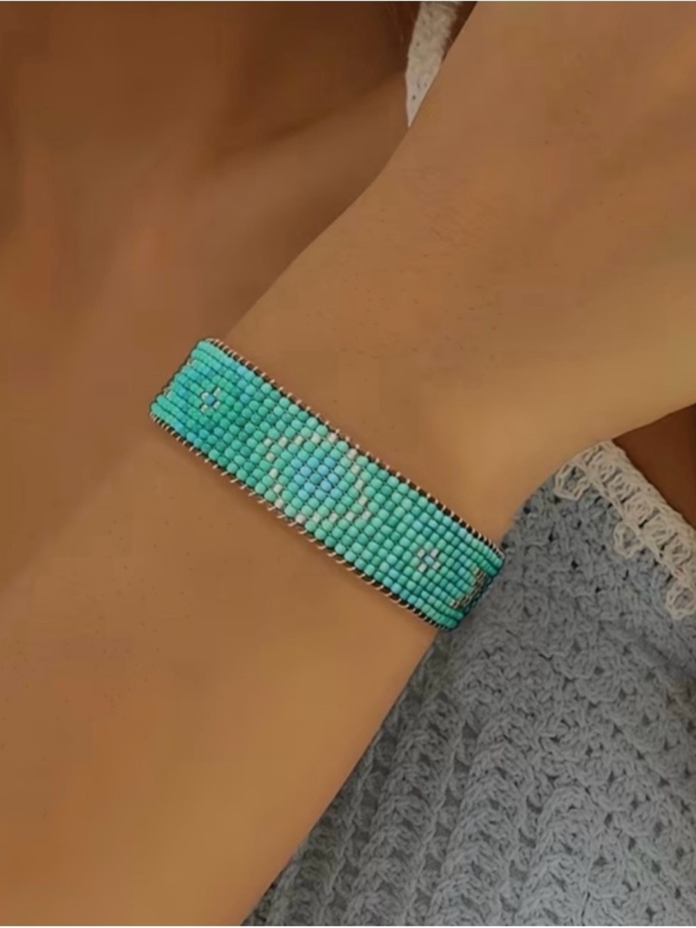 Turquoise Seed Bead Wide Bracelet - Unbranded NWOT